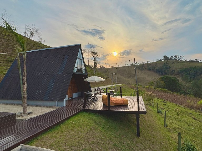 Chalesunset / Apenas 70 KM de SP / Café incluso