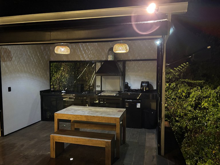 Piramidevidro / Apenas 70 KM de SP / Café incluso